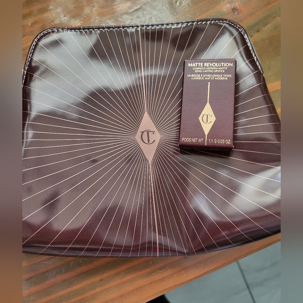 Charlotte Tilbury Matte Revolution Lipstick